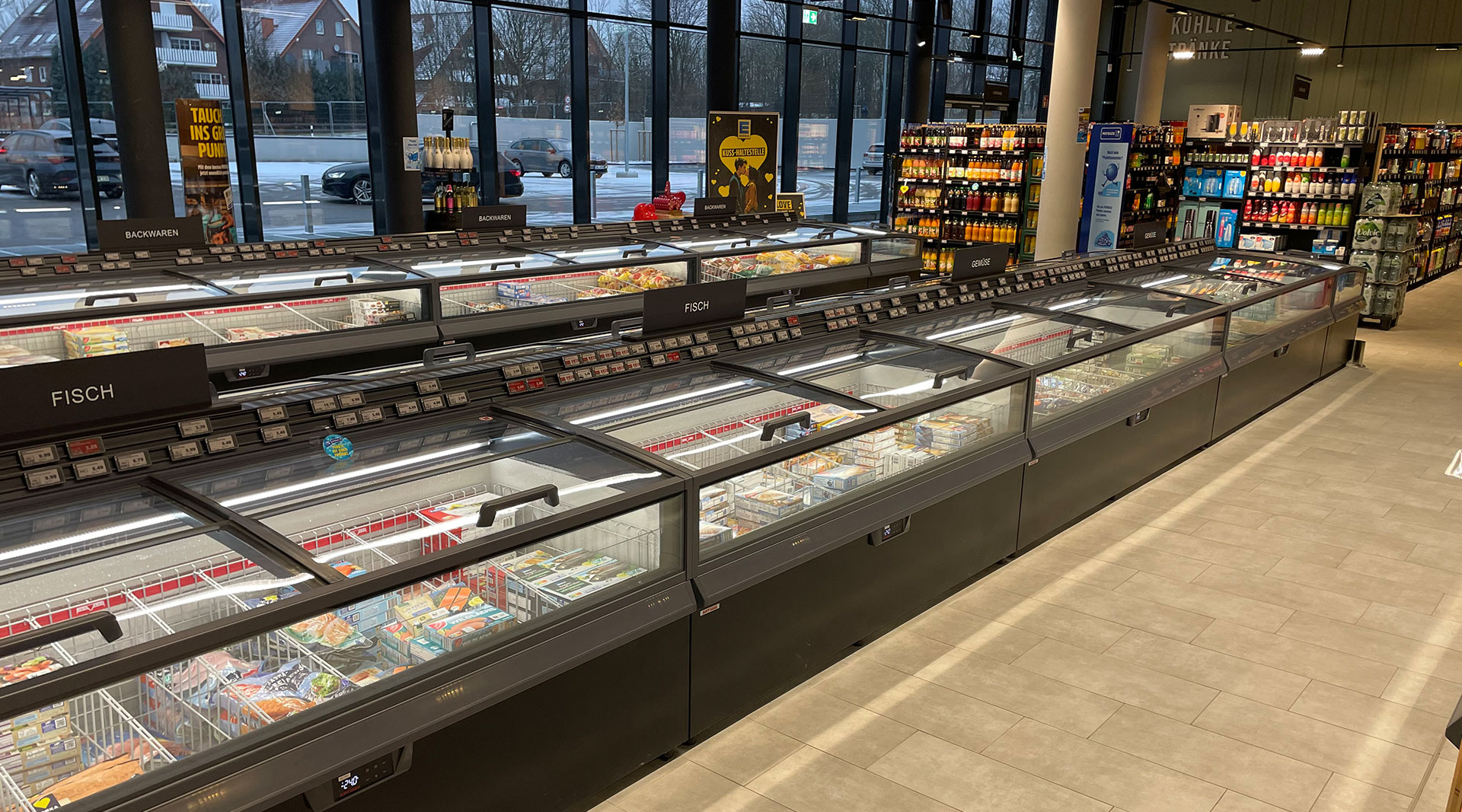 Kauko-ohjattava CO₂ Järjestelmä lämmön talteenotolla